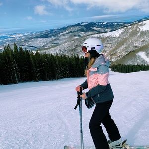 Meet your Posher, Shelby